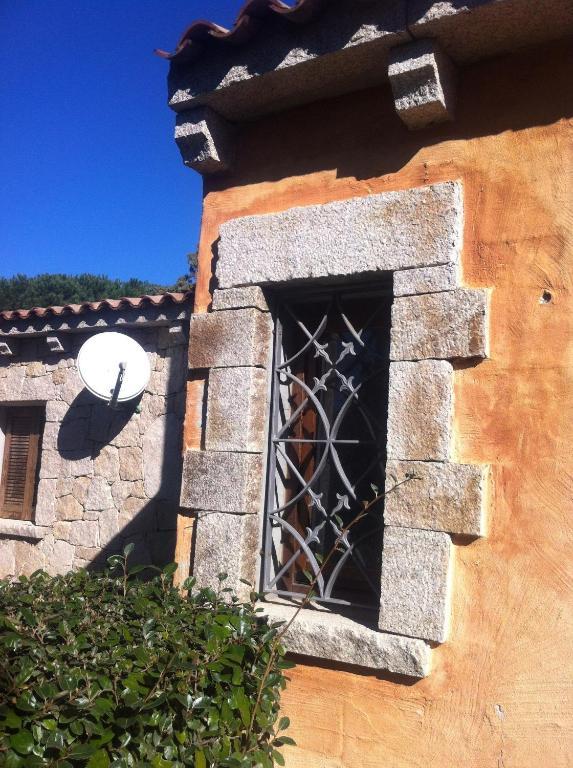 Aparthotel Il Faro San Teodoro Camera foto